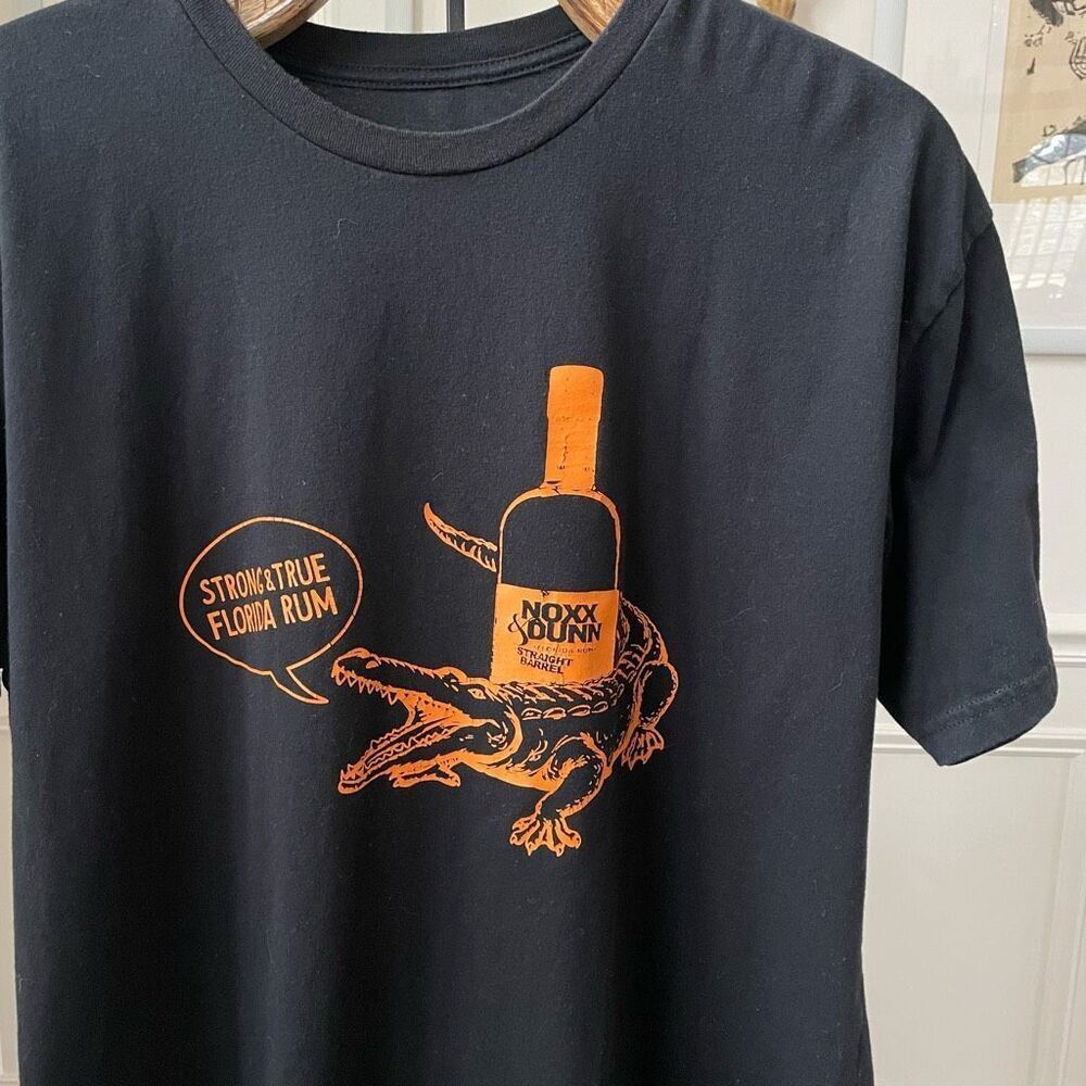 Noxx & Dunn Florida Rum Alligator Tshirt XL